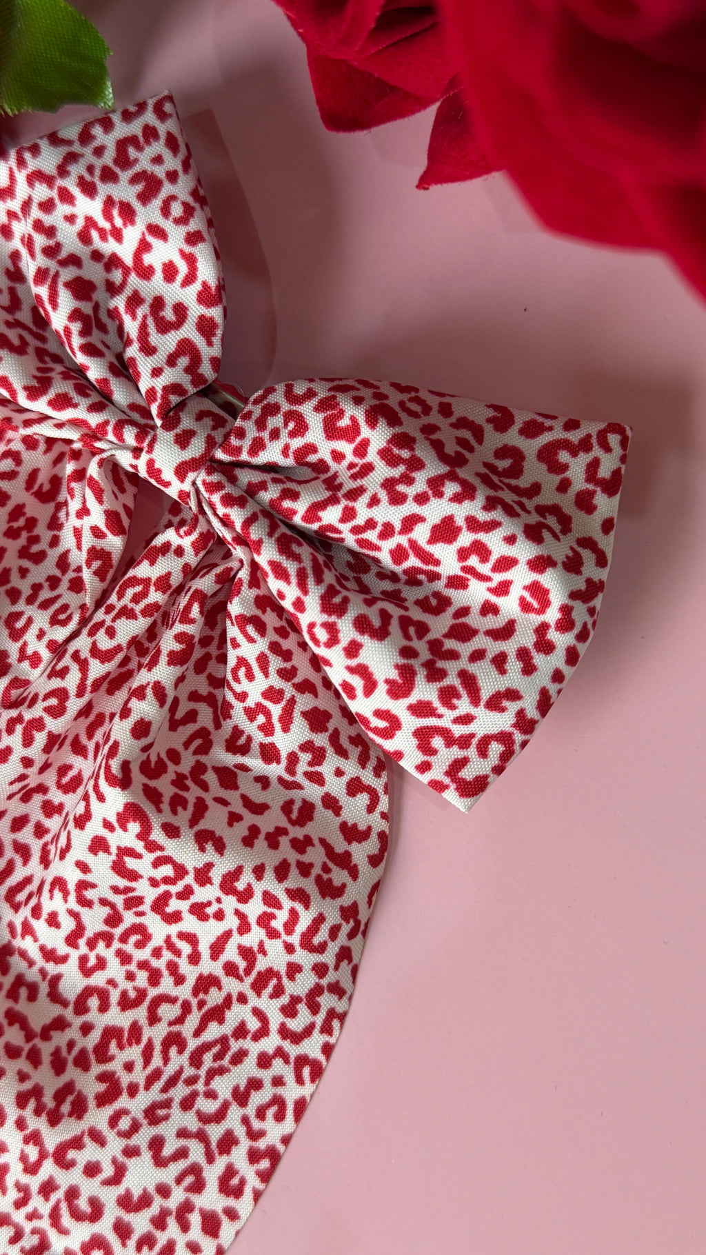 Chic Red Cheetah Print Hair Bow