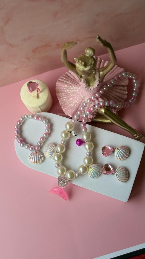 Girls Mermaid jewellery Set – Pearl Necklace Bracelet Earrings & Ring | Kids Ocean Princess Gift Set