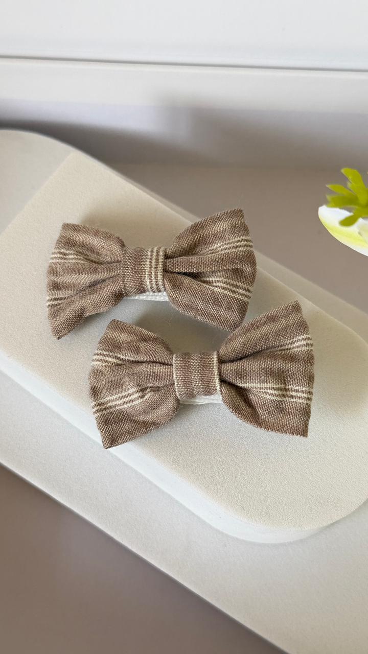 Cocoa Stripe Bows