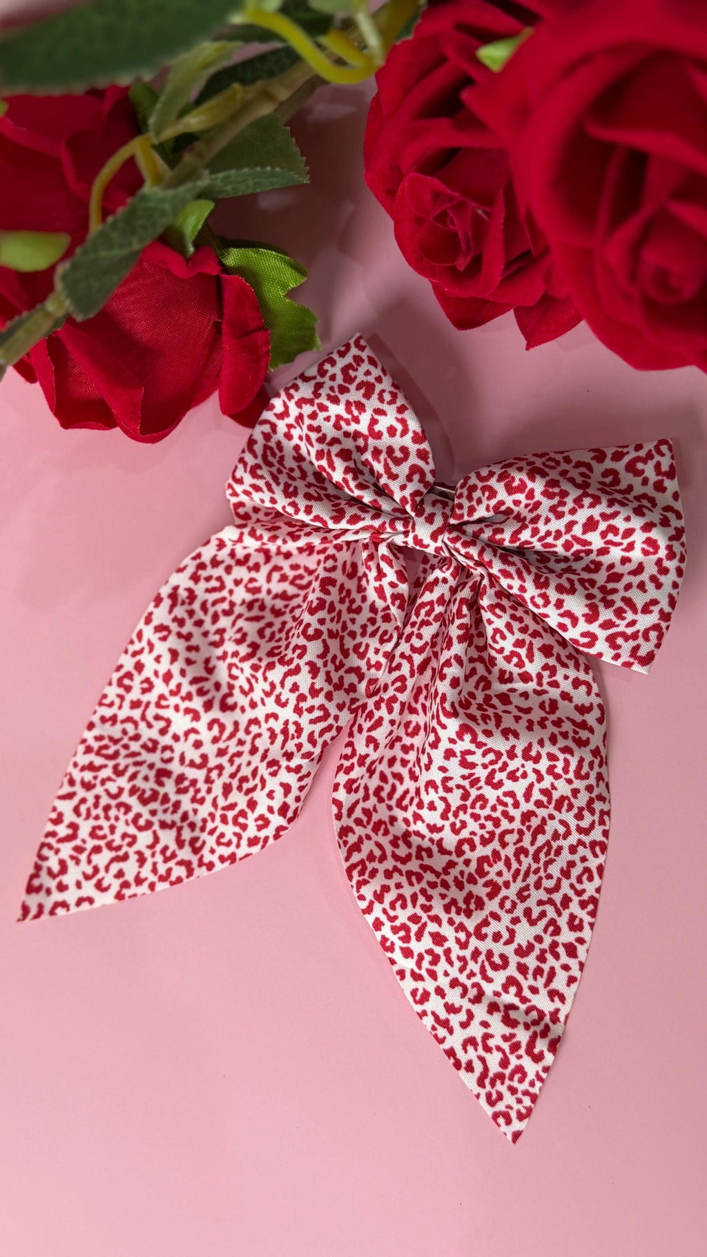 Chic Red Cheetah Print Hair Bow