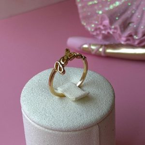 Girls Gold Cursive "Love" Script Ring