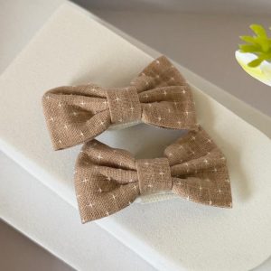 Mocha Cross Bows